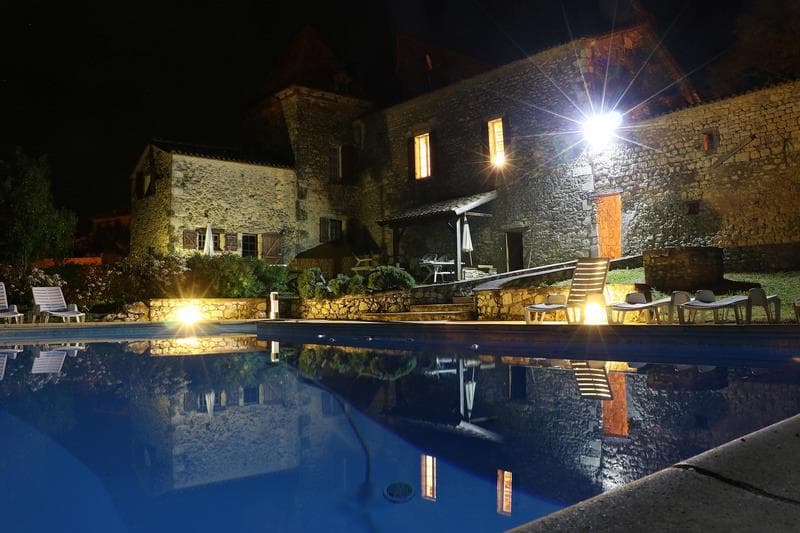 Les Gîtes de Born - vue ensemble nuit