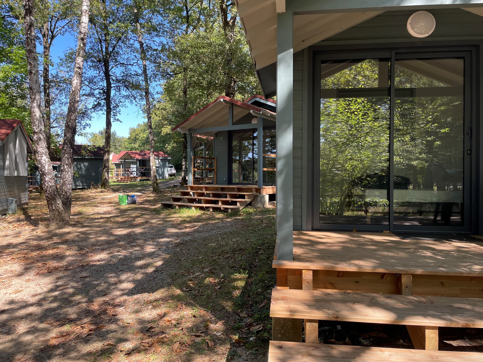 mini chalets camping