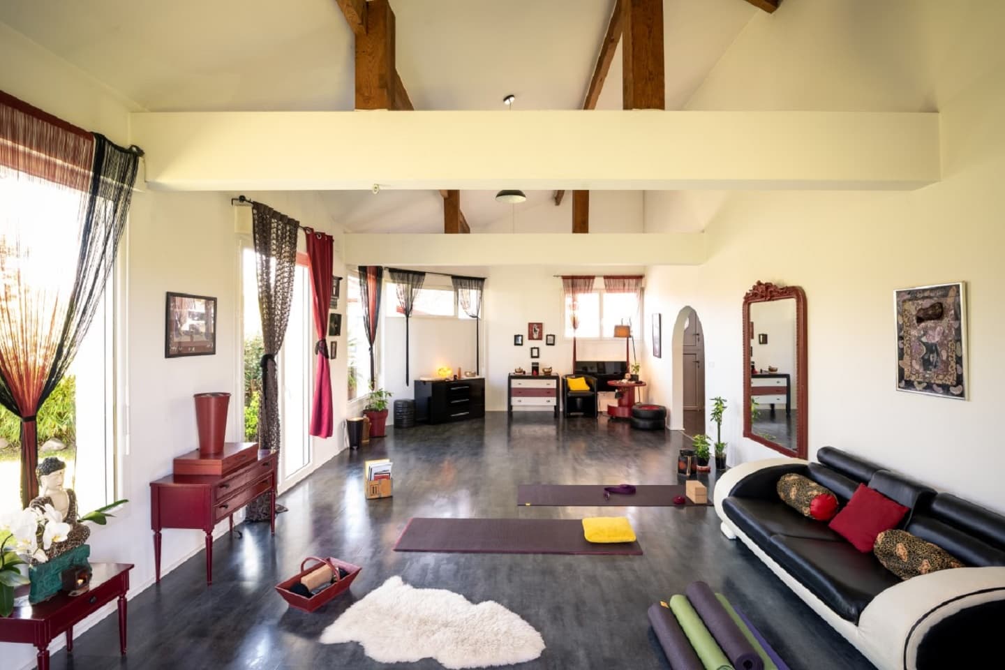 yoga-9032779955b045b28ace840299af1228