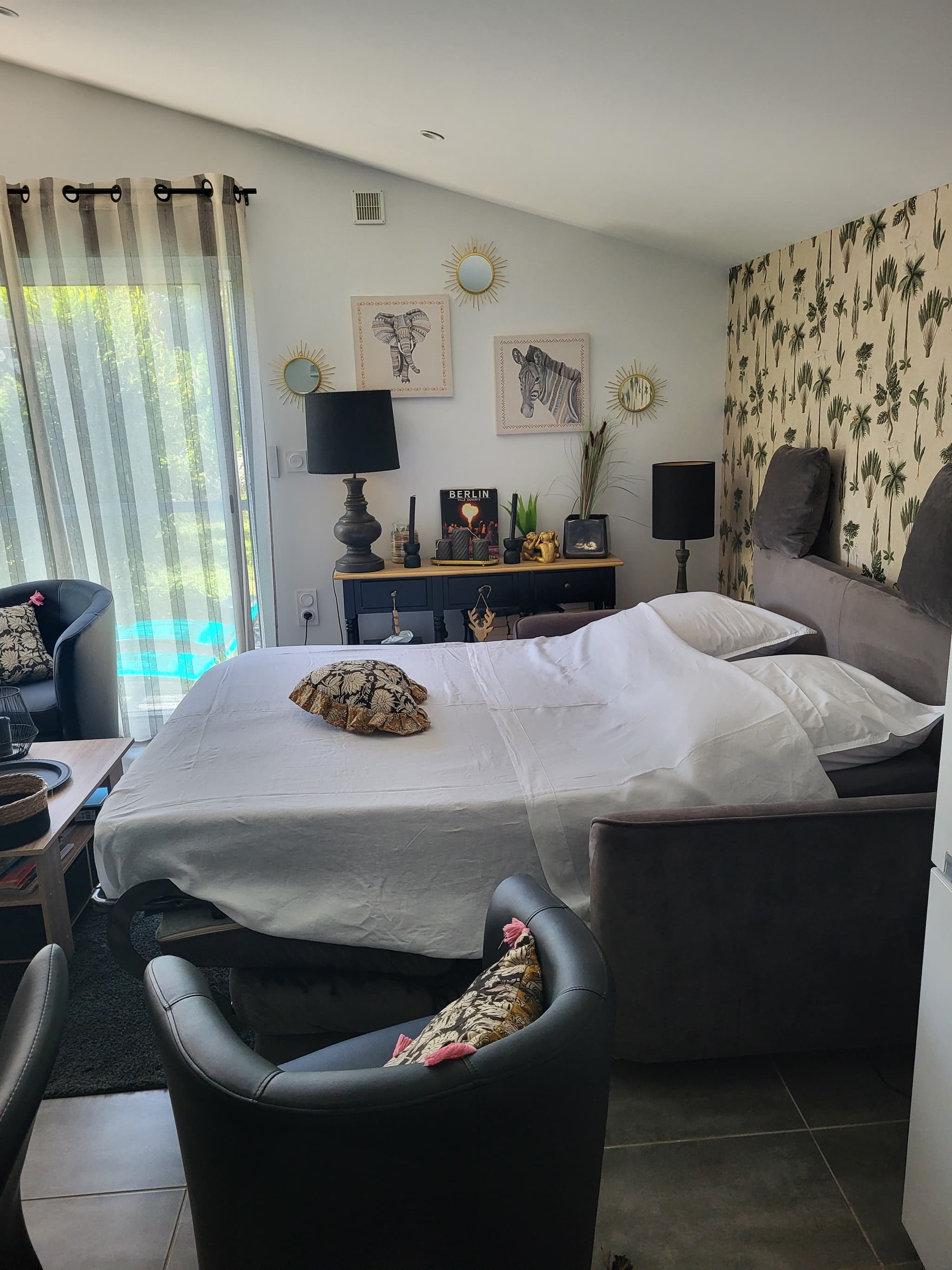 Aspres Thuir La Maison des Roses