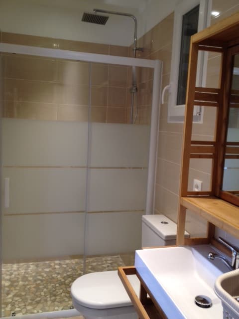 Maisonnette salle eau