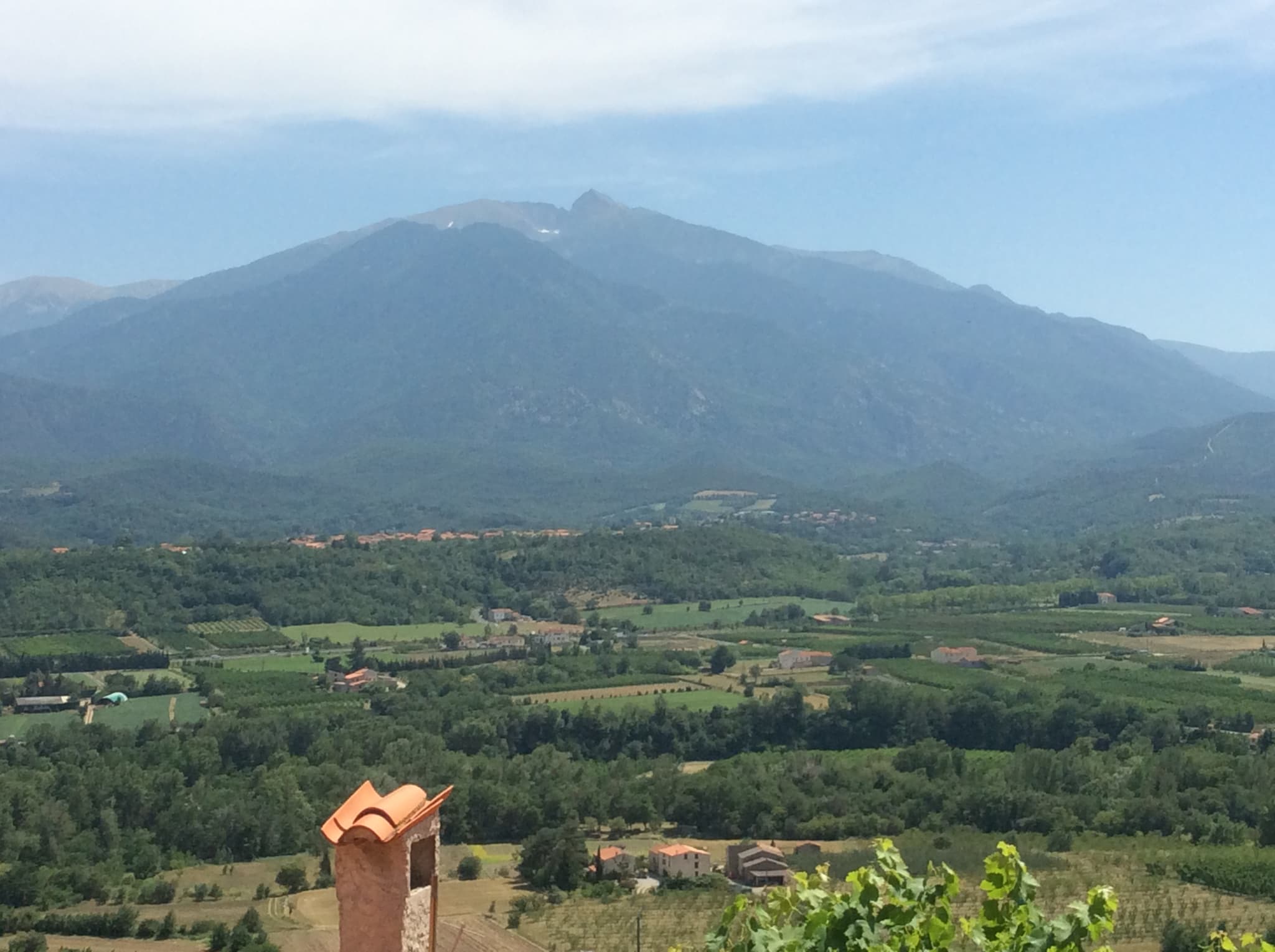 Vue sur le Canigó