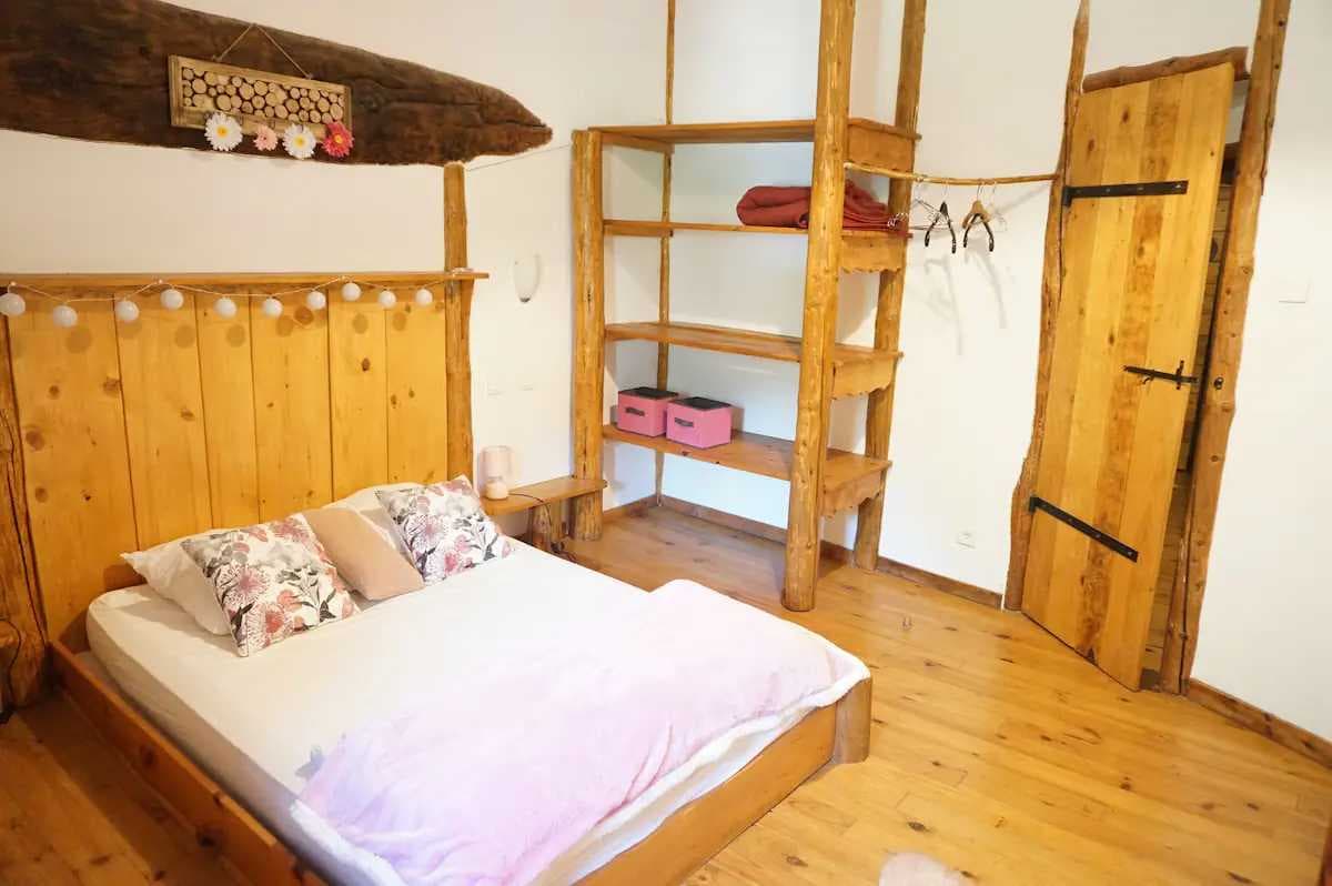 CHAMBRE BOIS