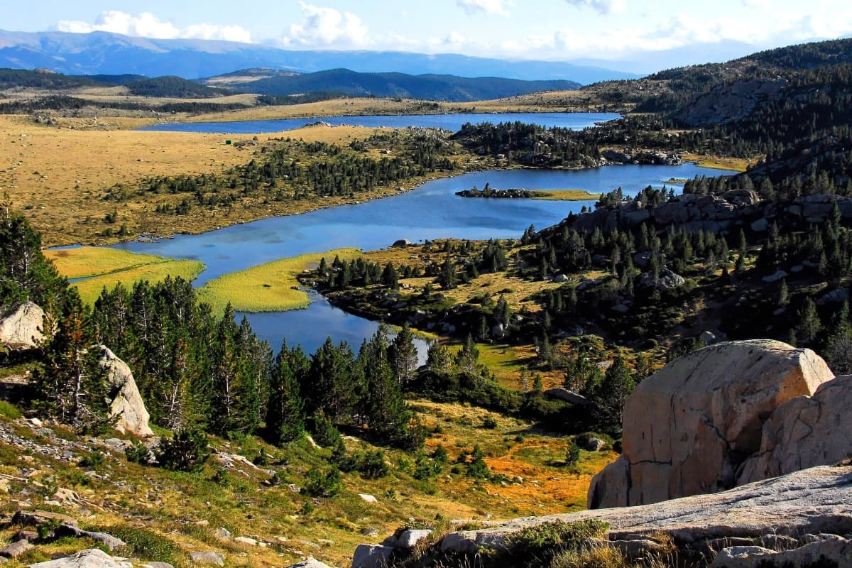 LACS DU CARLIT