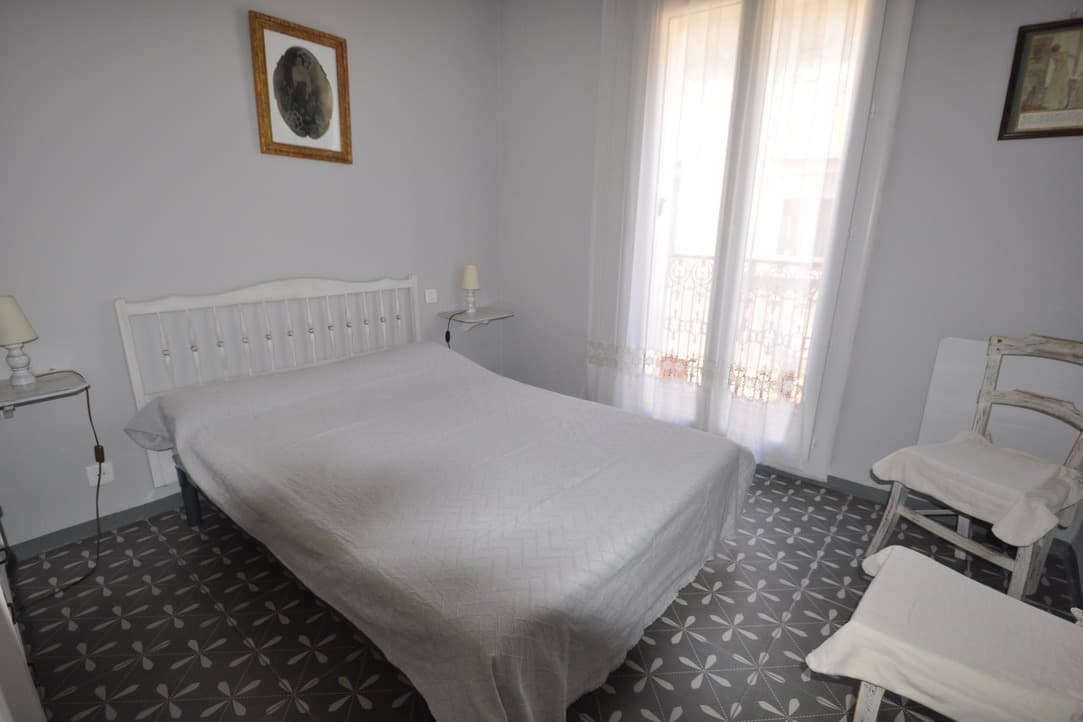 Chambre lit 140