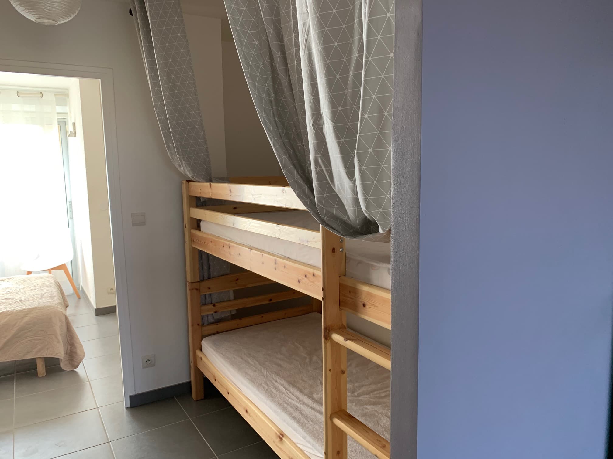 cabine lits superposés
