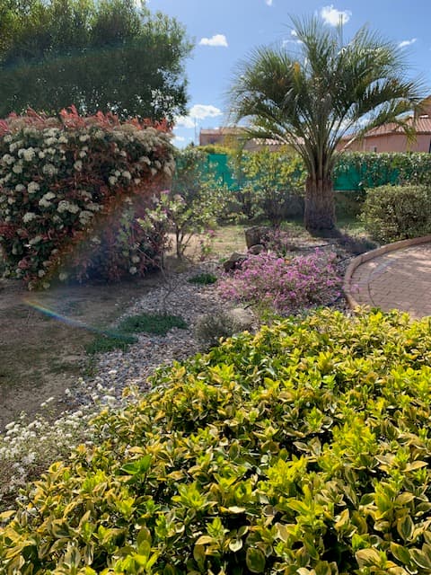 La Rocanya Jardin