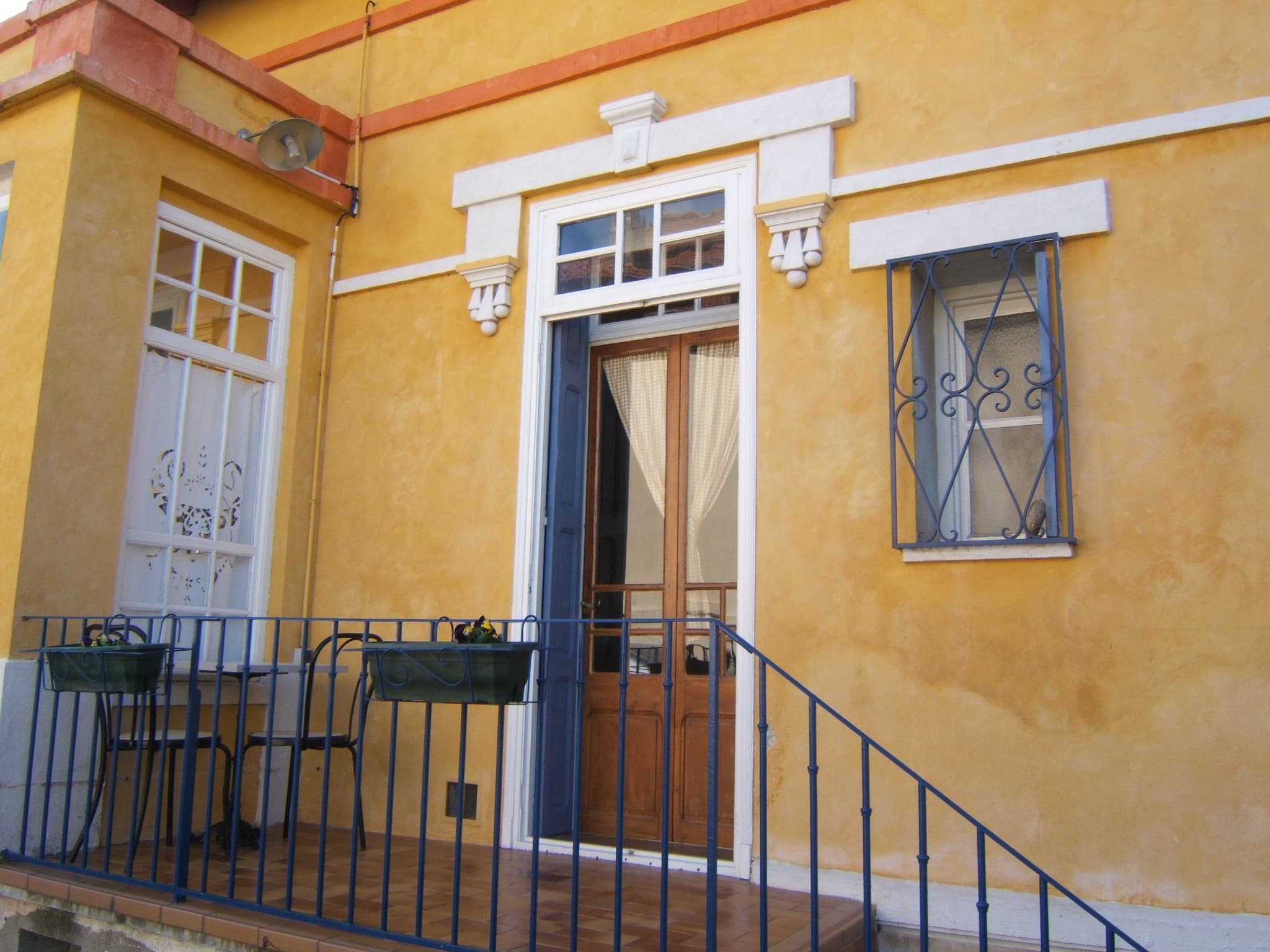 MEUBLE 023
