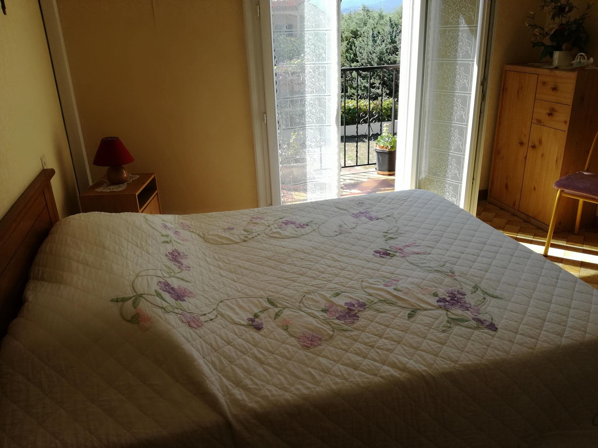 APPARTEMENT T2 PROCHE DES THERMES