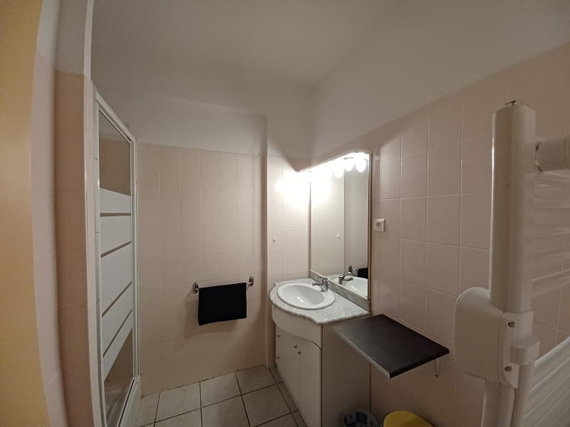 SALLE D'EAU 103