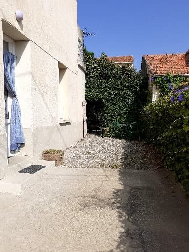 meubleleboulousaleilleentreeexterieureparking