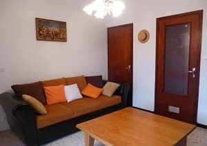 meublé-oliveras-2-salon-leboulou