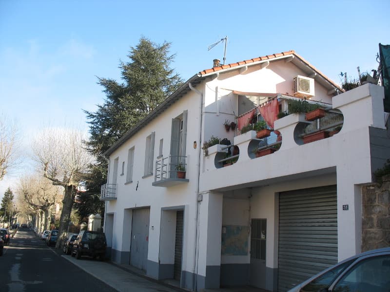pous façade