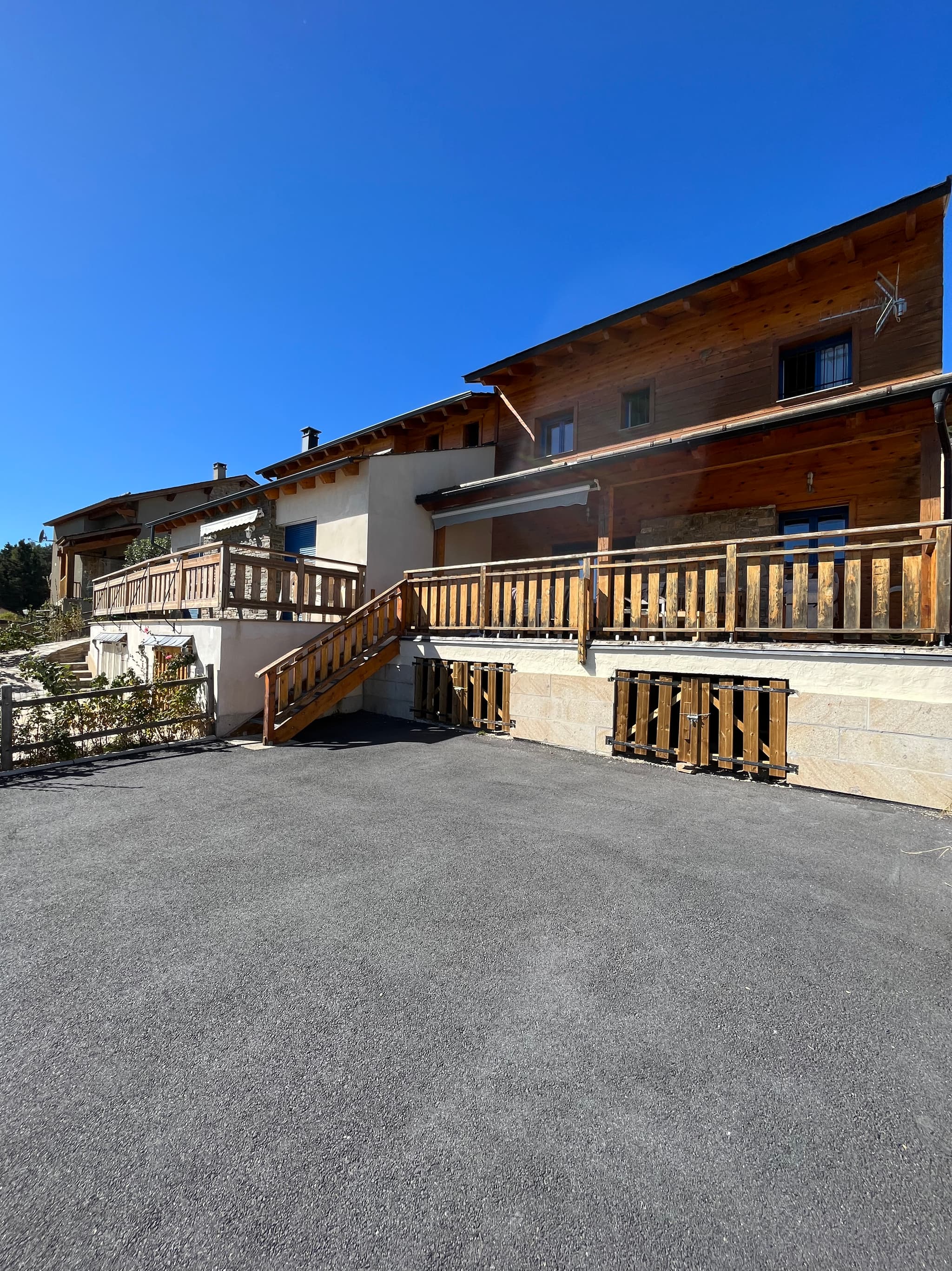 vue chalet de derrière