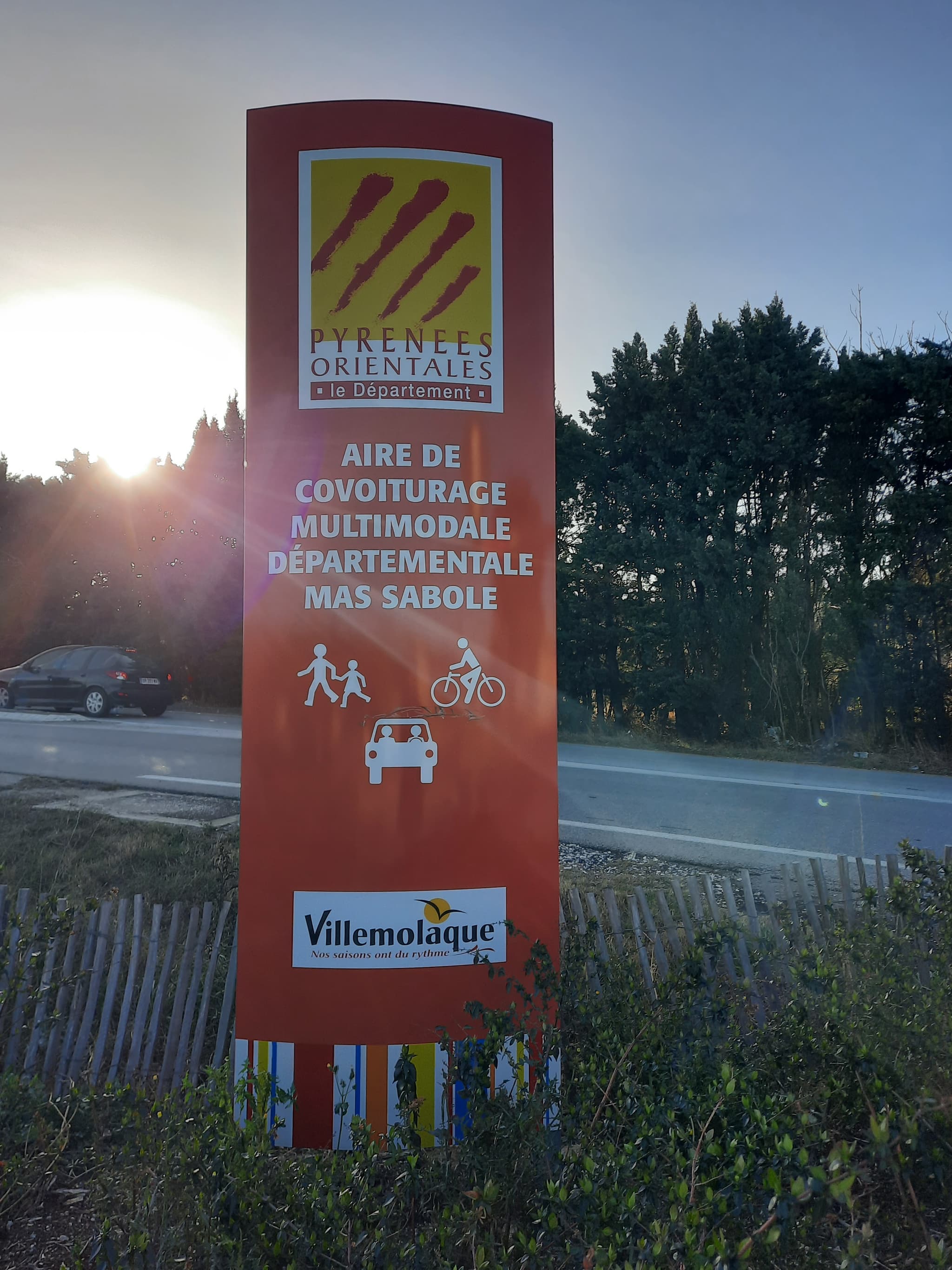Aspres Villemolaque Aire multimodale