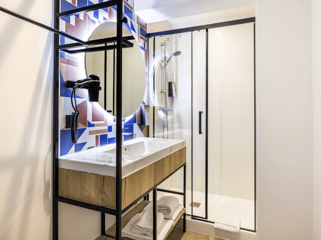 Rivesaltes_hotel Campanile_salle de bain