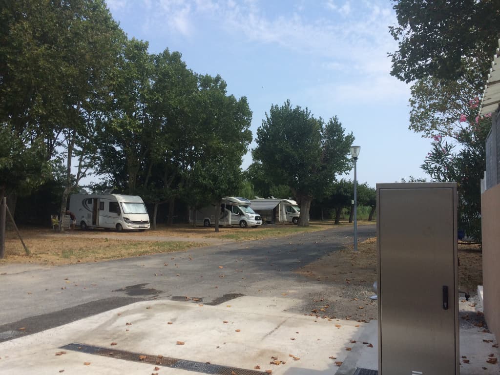 66_Elne_Aire_Etape_CampingcarPark6
