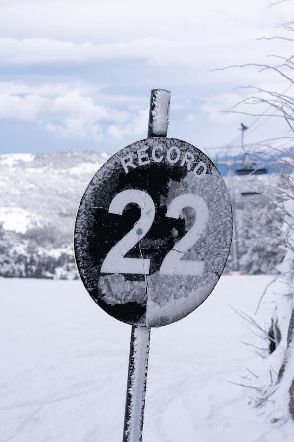 panneaux piste noire