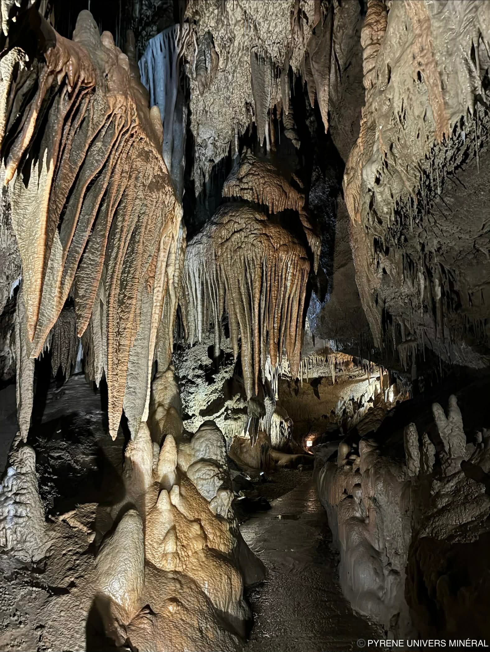 Grotte de Fontrabiouse