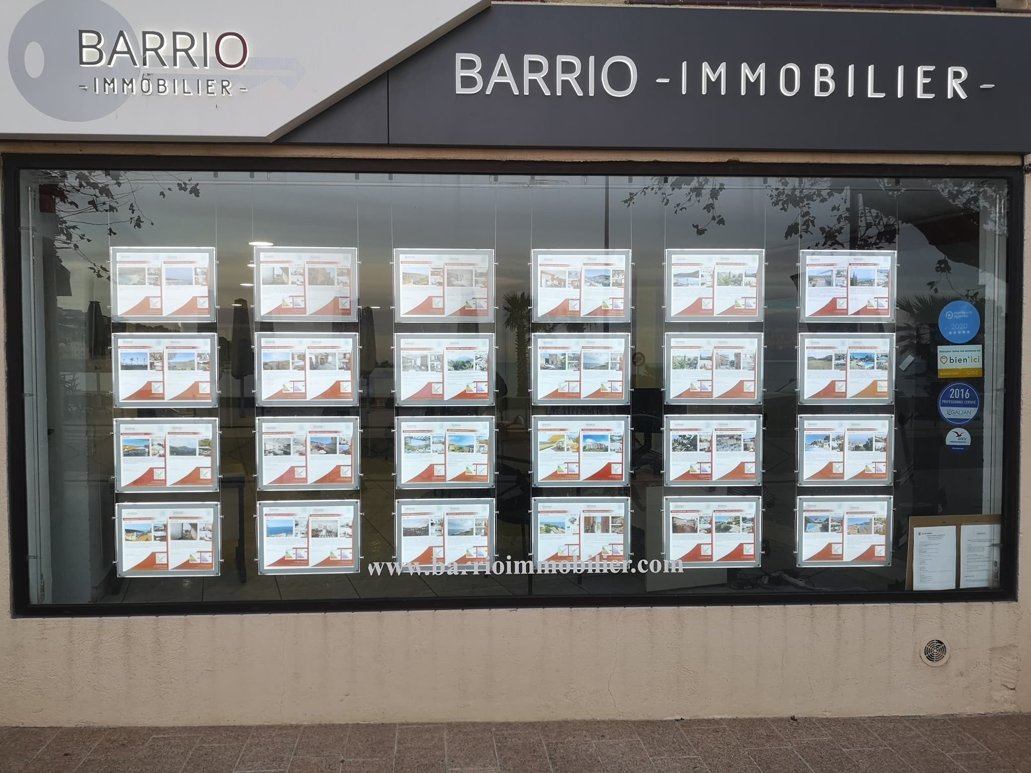 BARRIO01