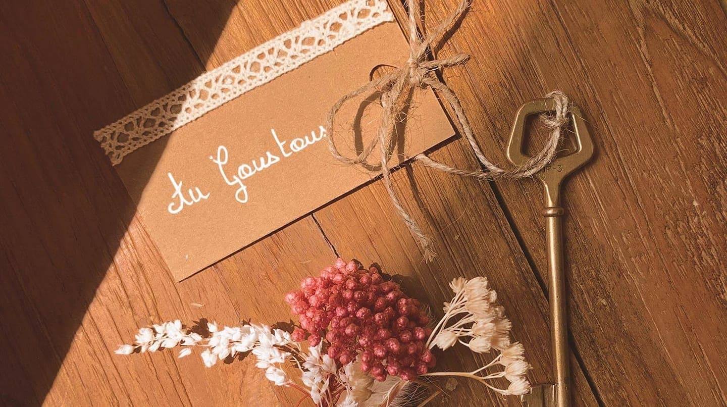 AU GOUSTOUS 3