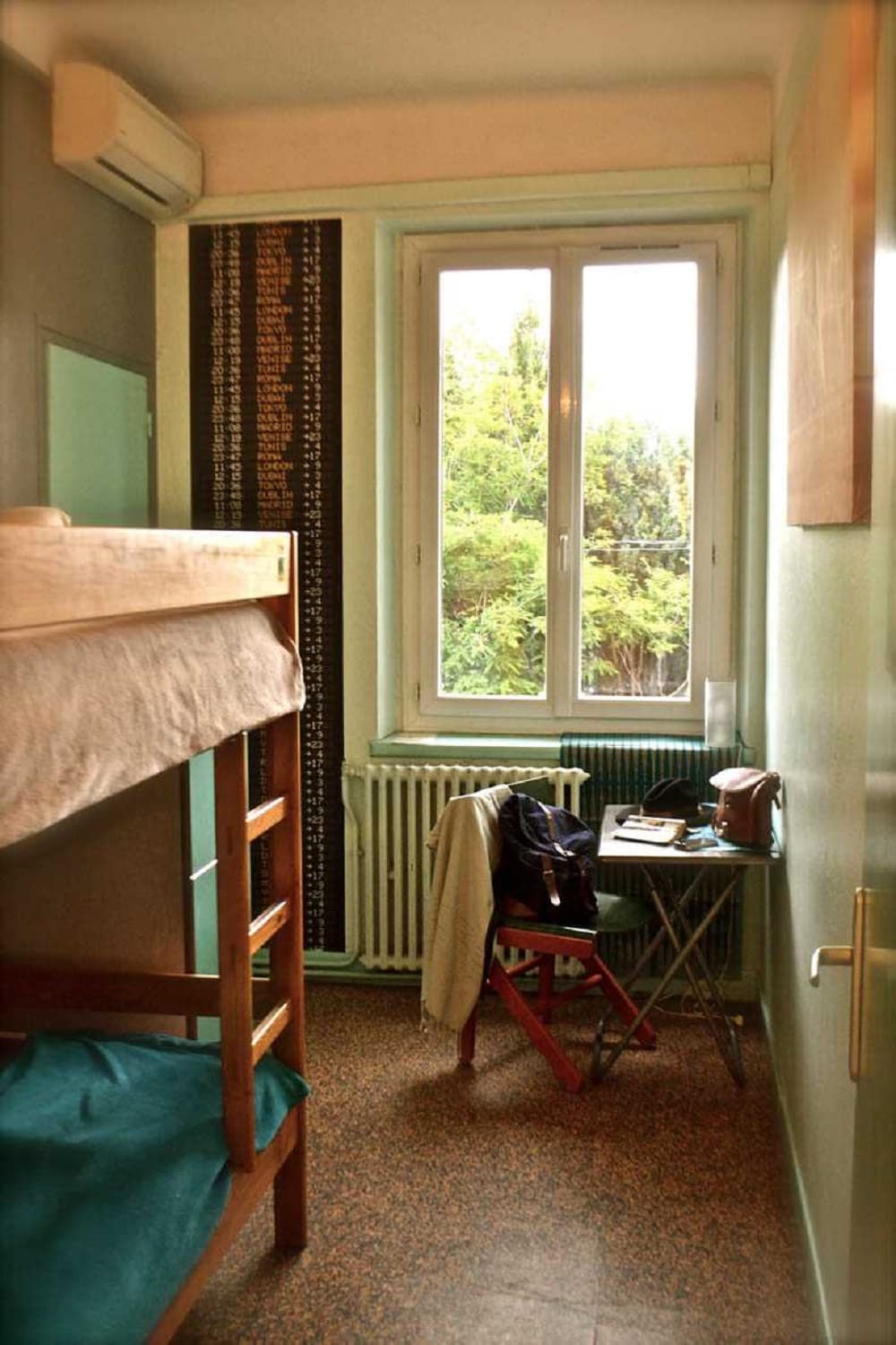 Auberge de Jeunesse 4