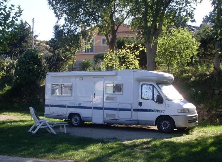 Amelia Camping