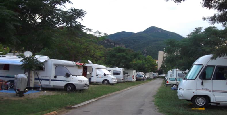 Amelia Camping