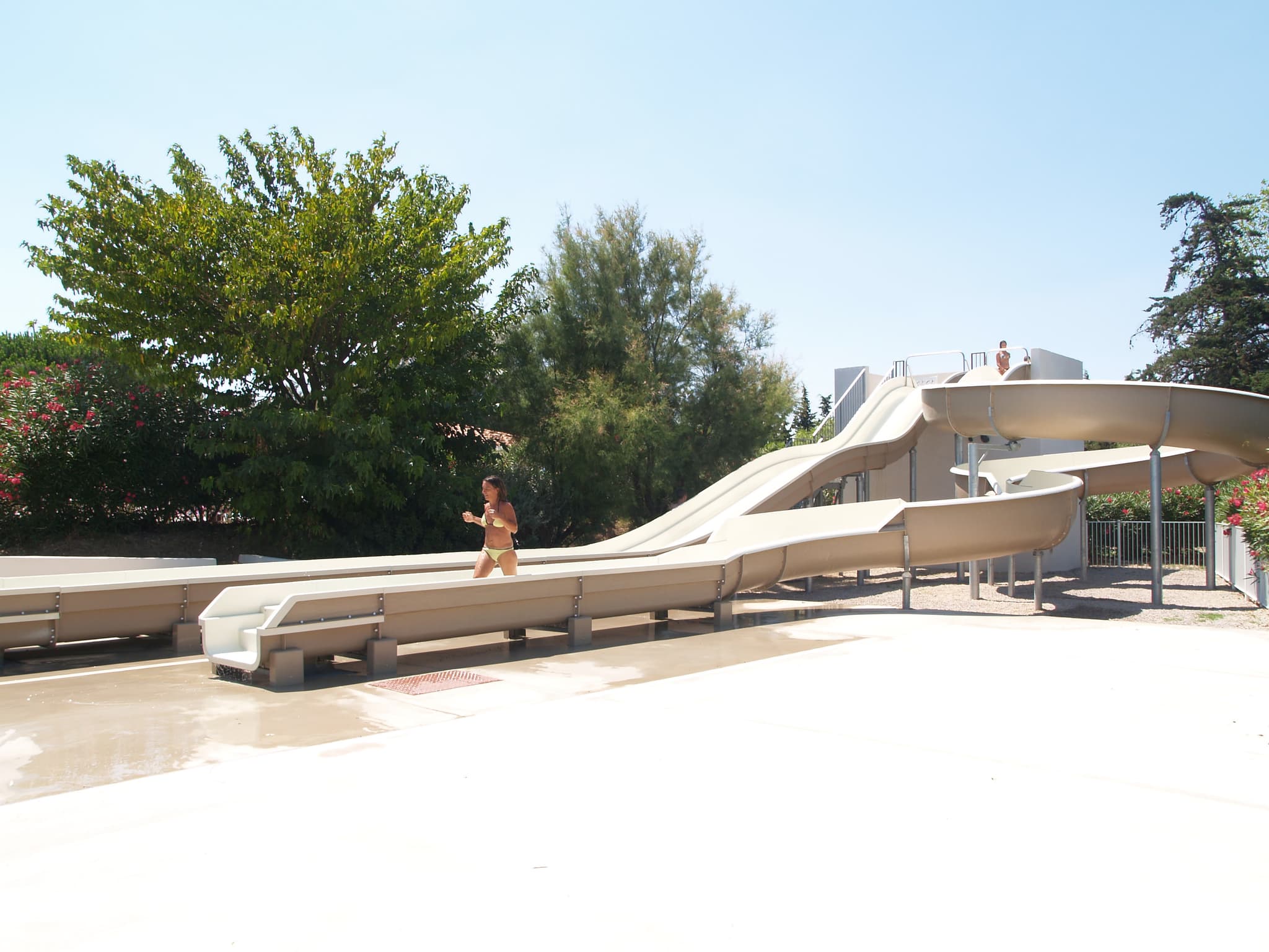 CAMPING LES FONTAINES 3