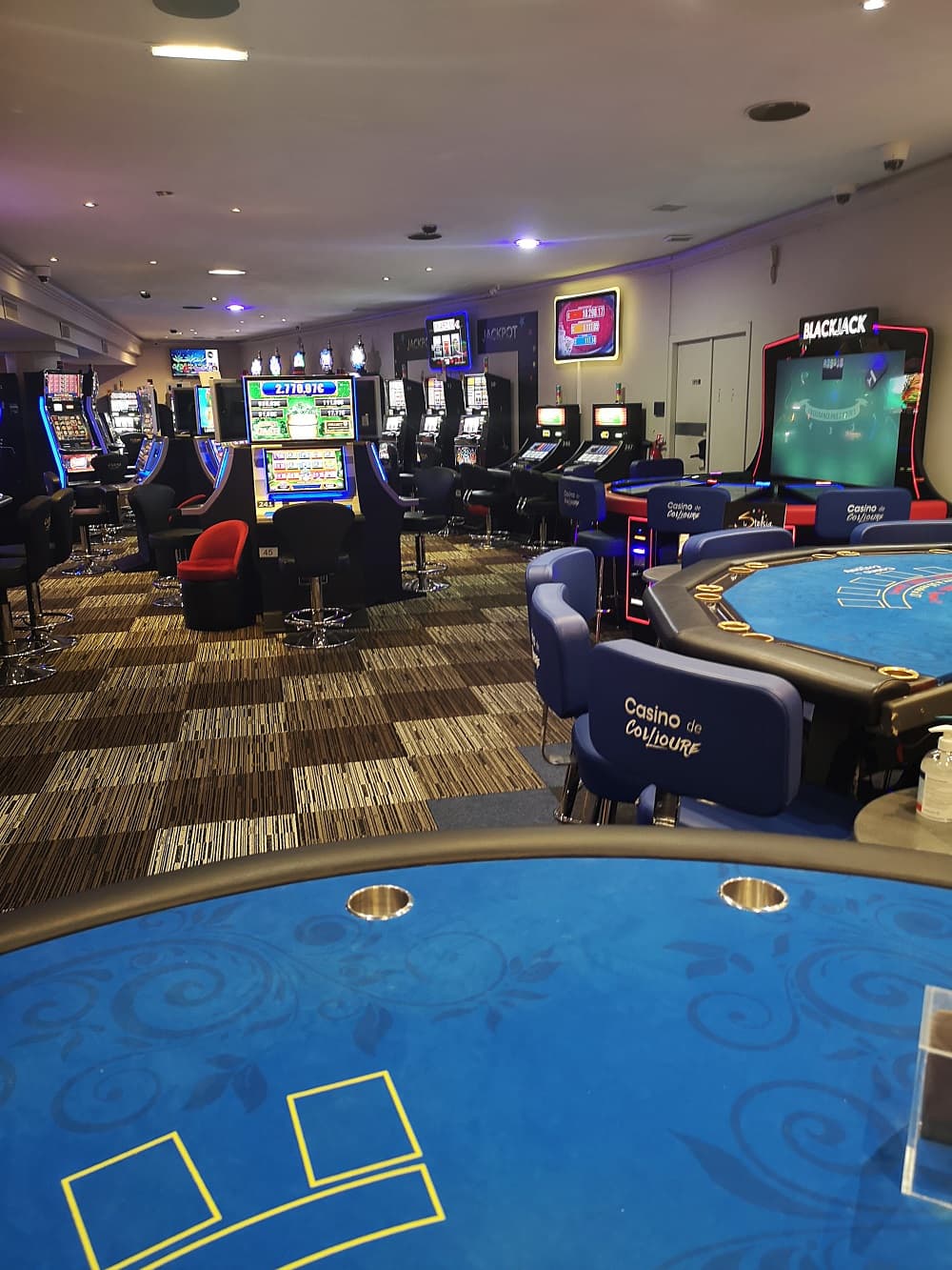 Casino-royal-7