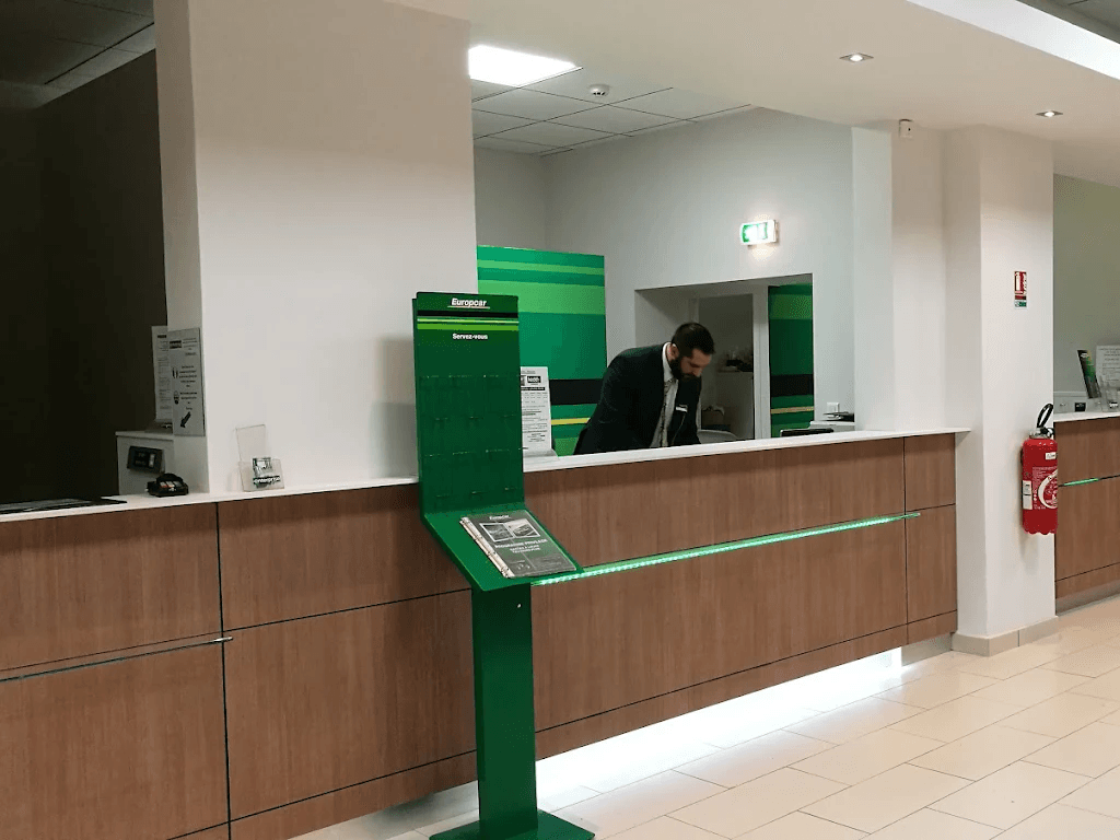 EUROPCAR - Agence Aeroport