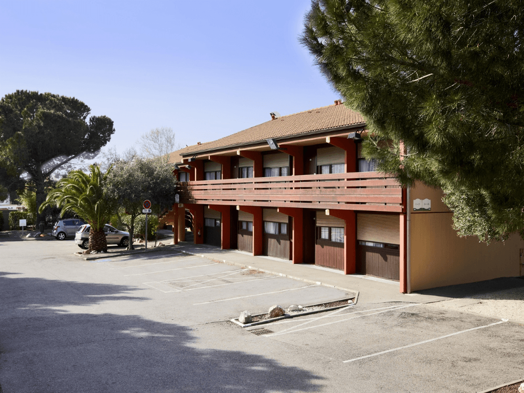 EXTERIEUR 3