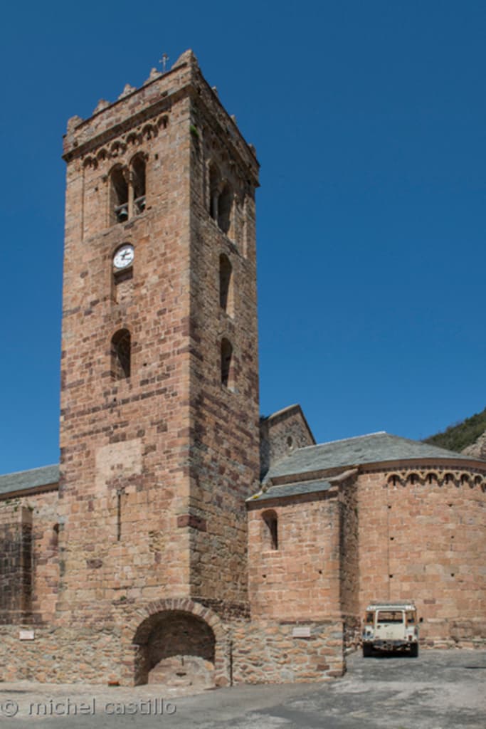 Eglise Coustouges 1
