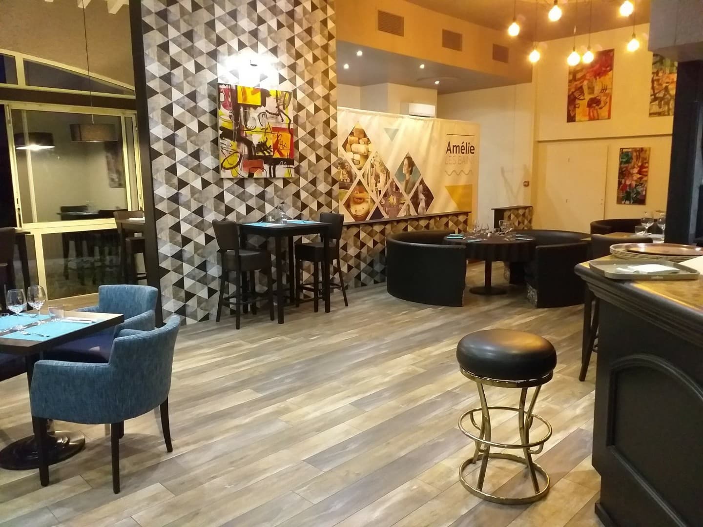 RESTAURANT CASINO