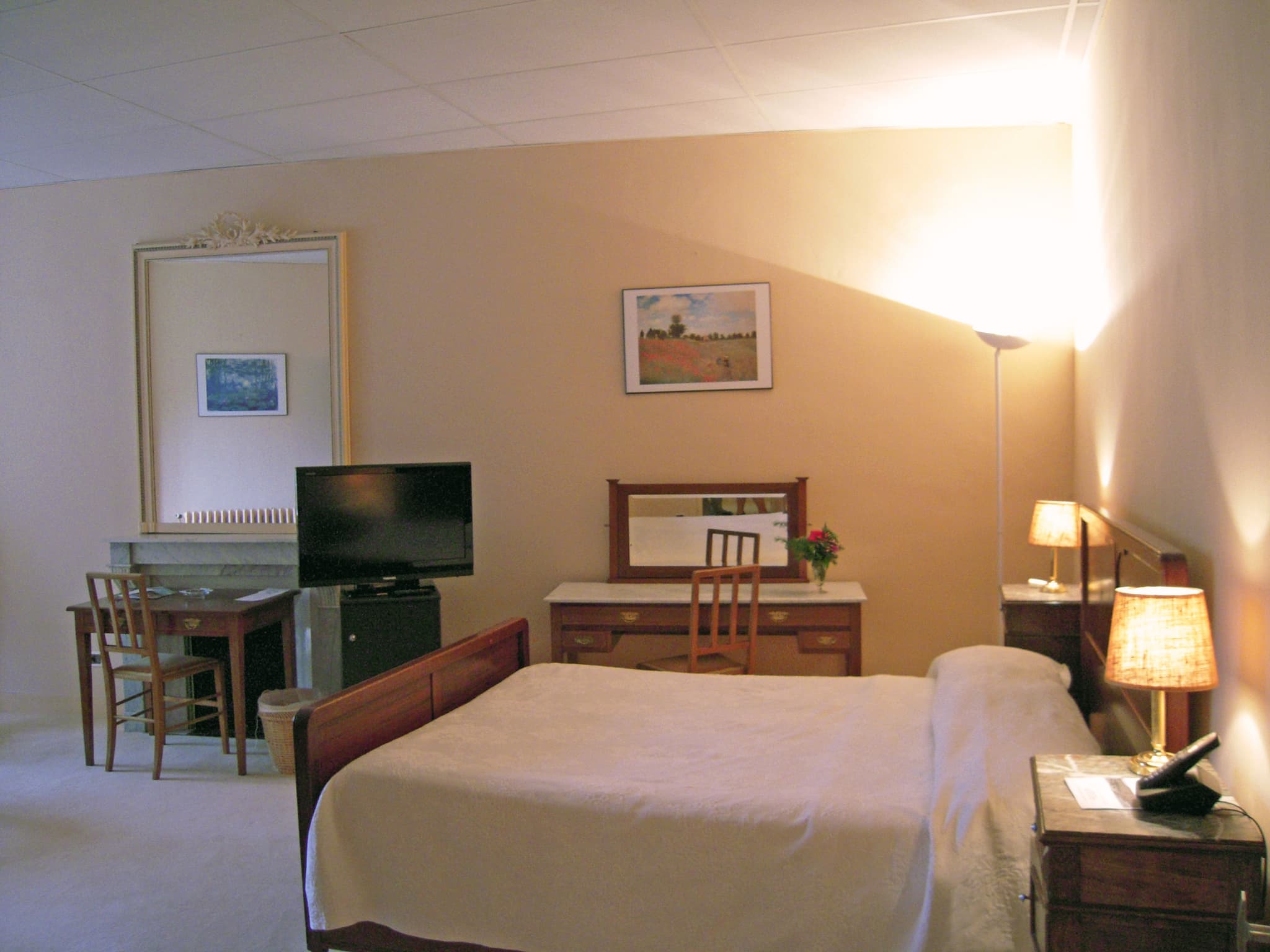 GRAND HOTEL chambre