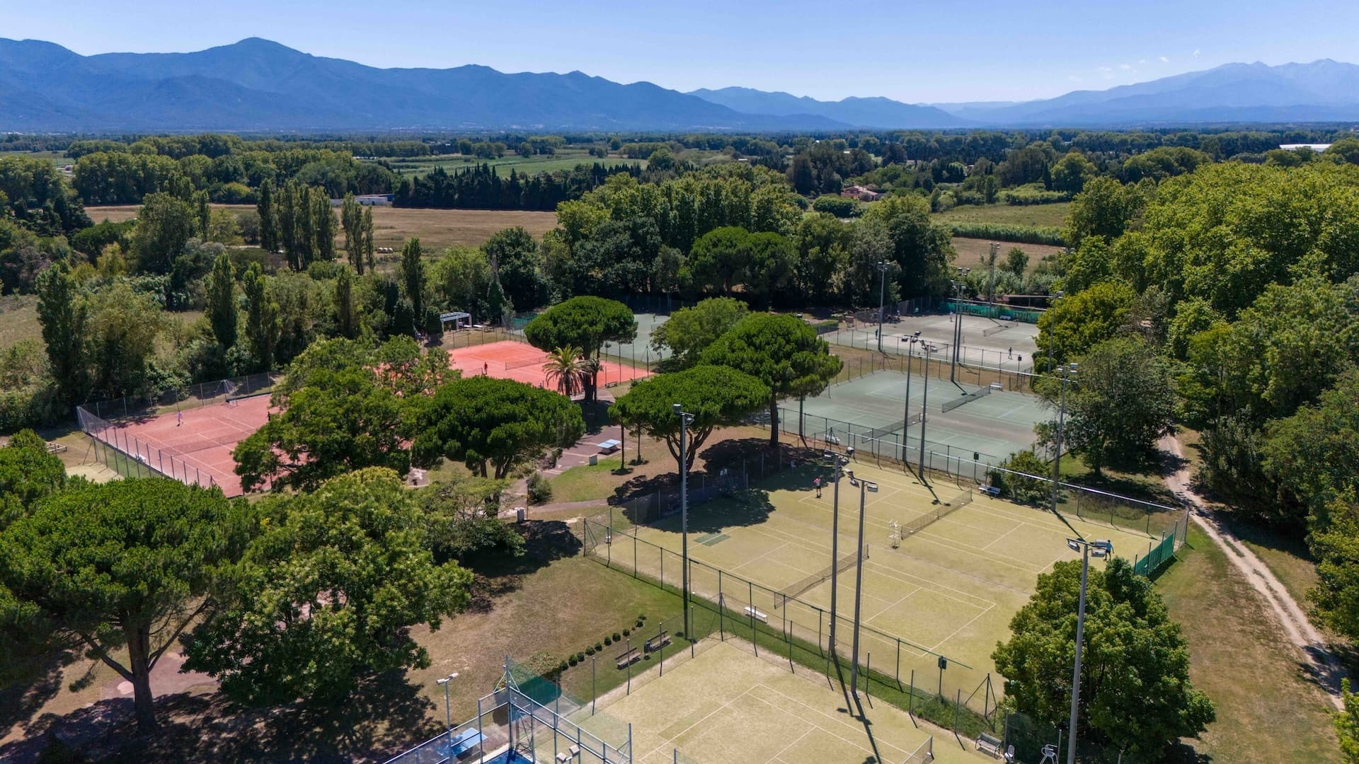Grand-Stade-111