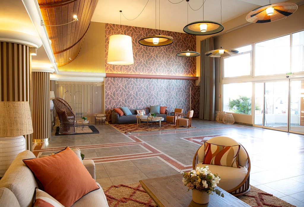 HOTEL les FLAMANTS ROSES_4
