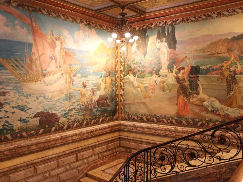Hôtel PAMS - escalier 1