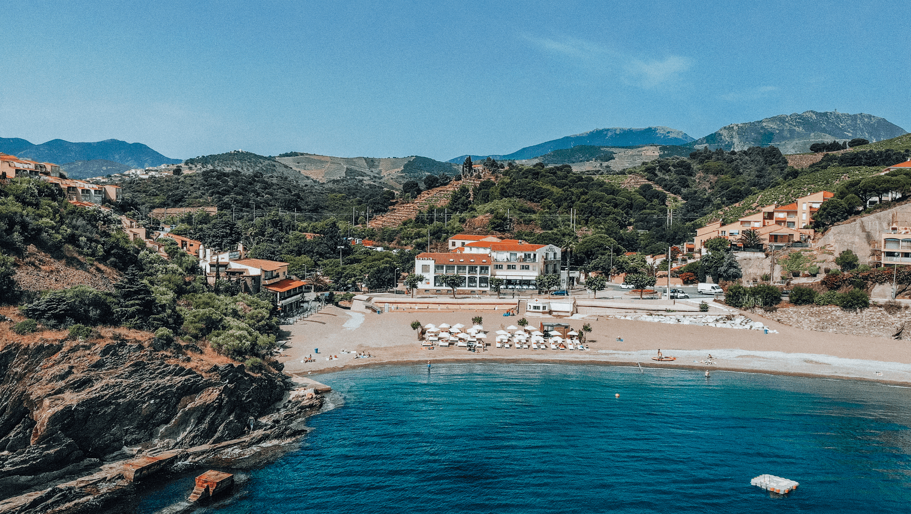 Hotel vu de la mer