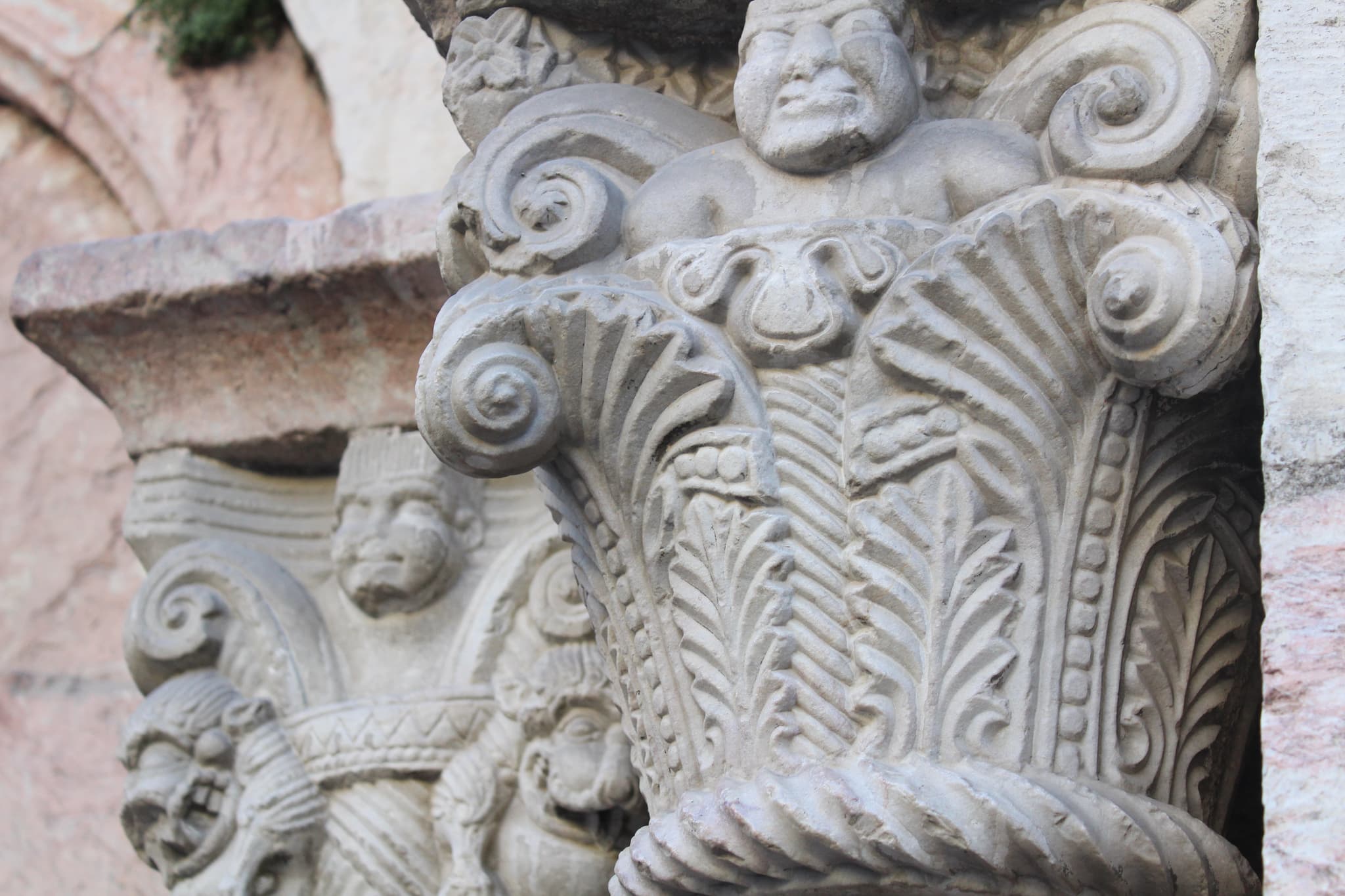 Eglise St Jacques Villefranche de C 3