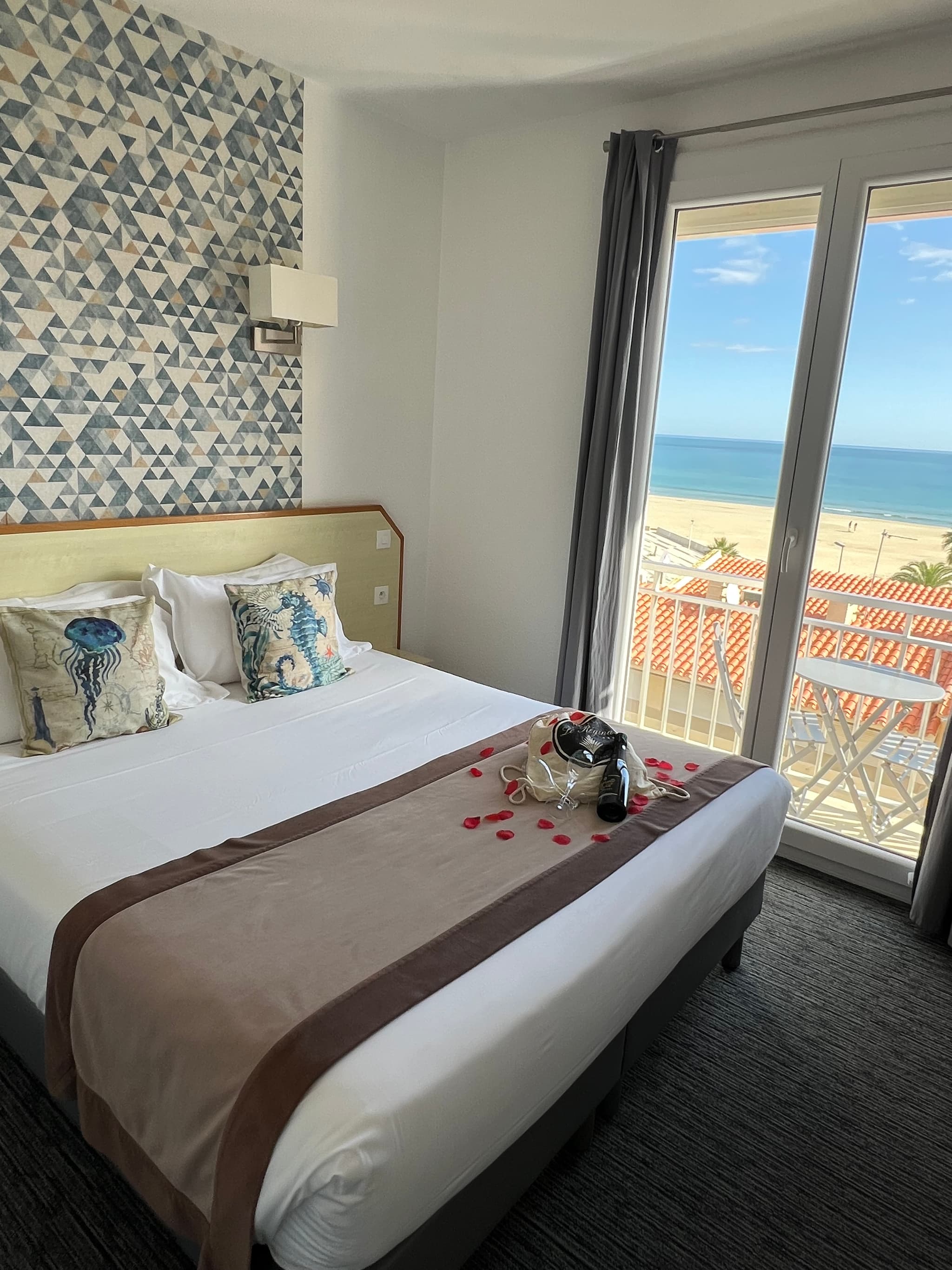 Hotel LE REGINA Chambre vue mer balcon