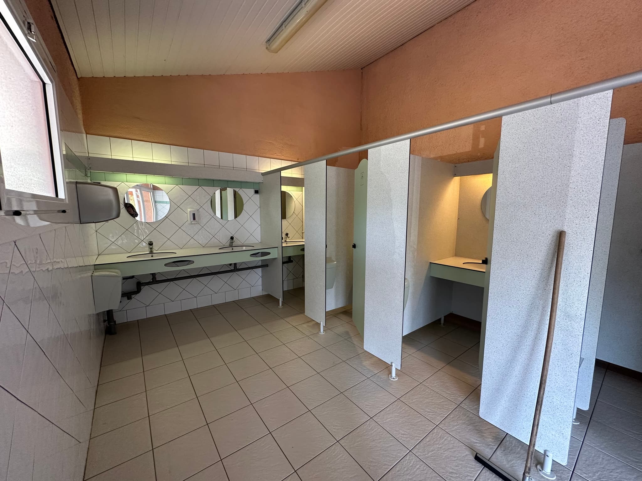 CAMPING DE LA VALLEE 10