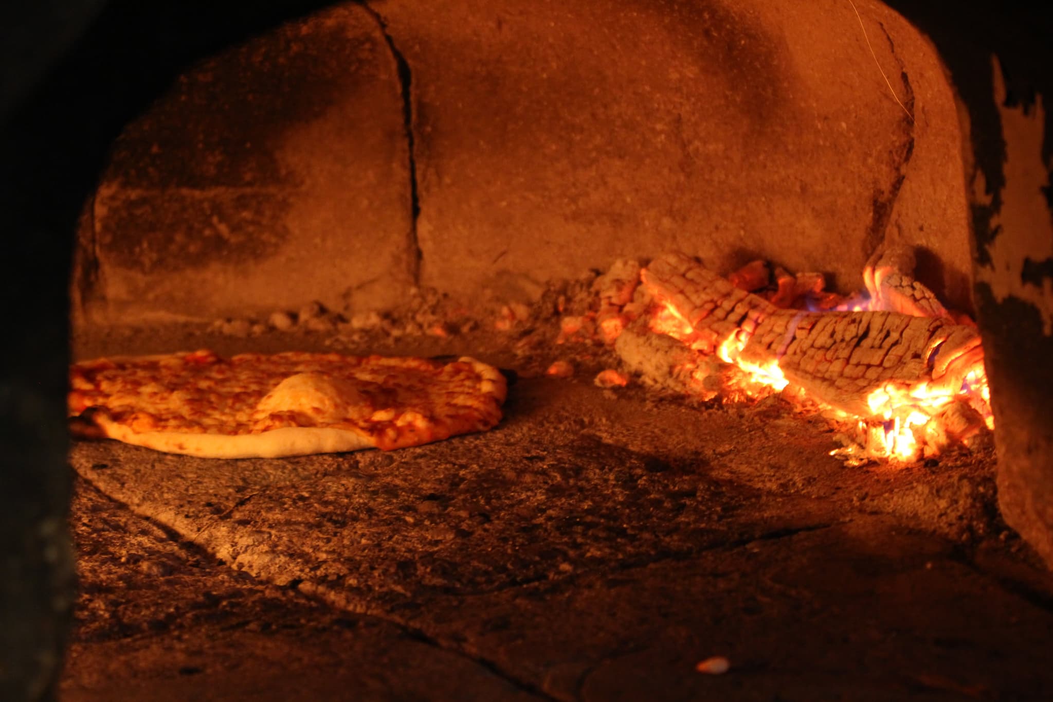 RINALDO PIZZA ST GENIS