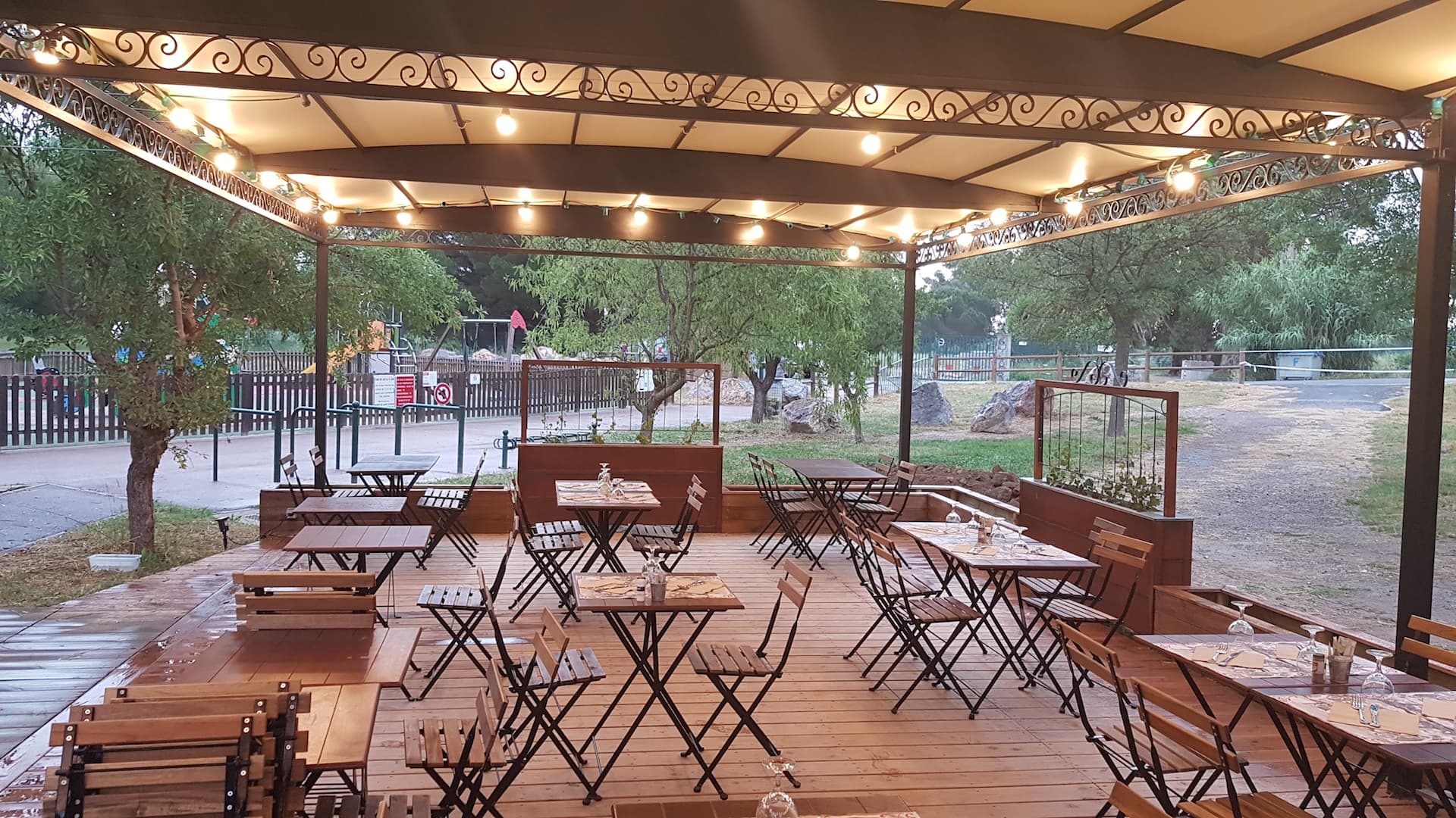 LE KIOSQUE DE LA PRADE