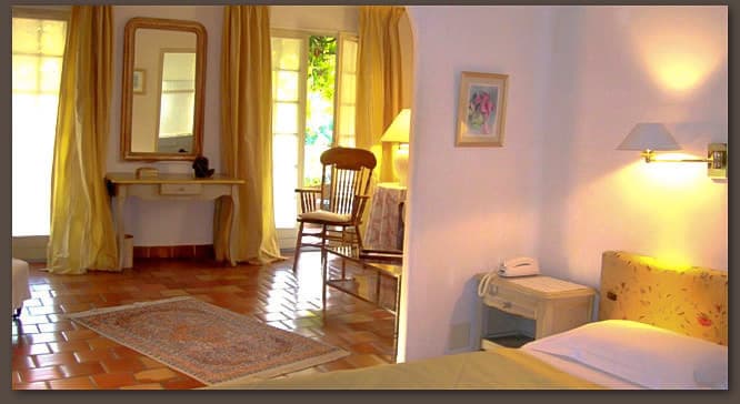 HÔTEL LE MAS TRILLES 5