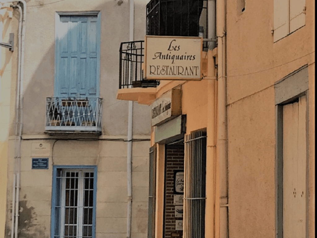 Les Antiquaires 3