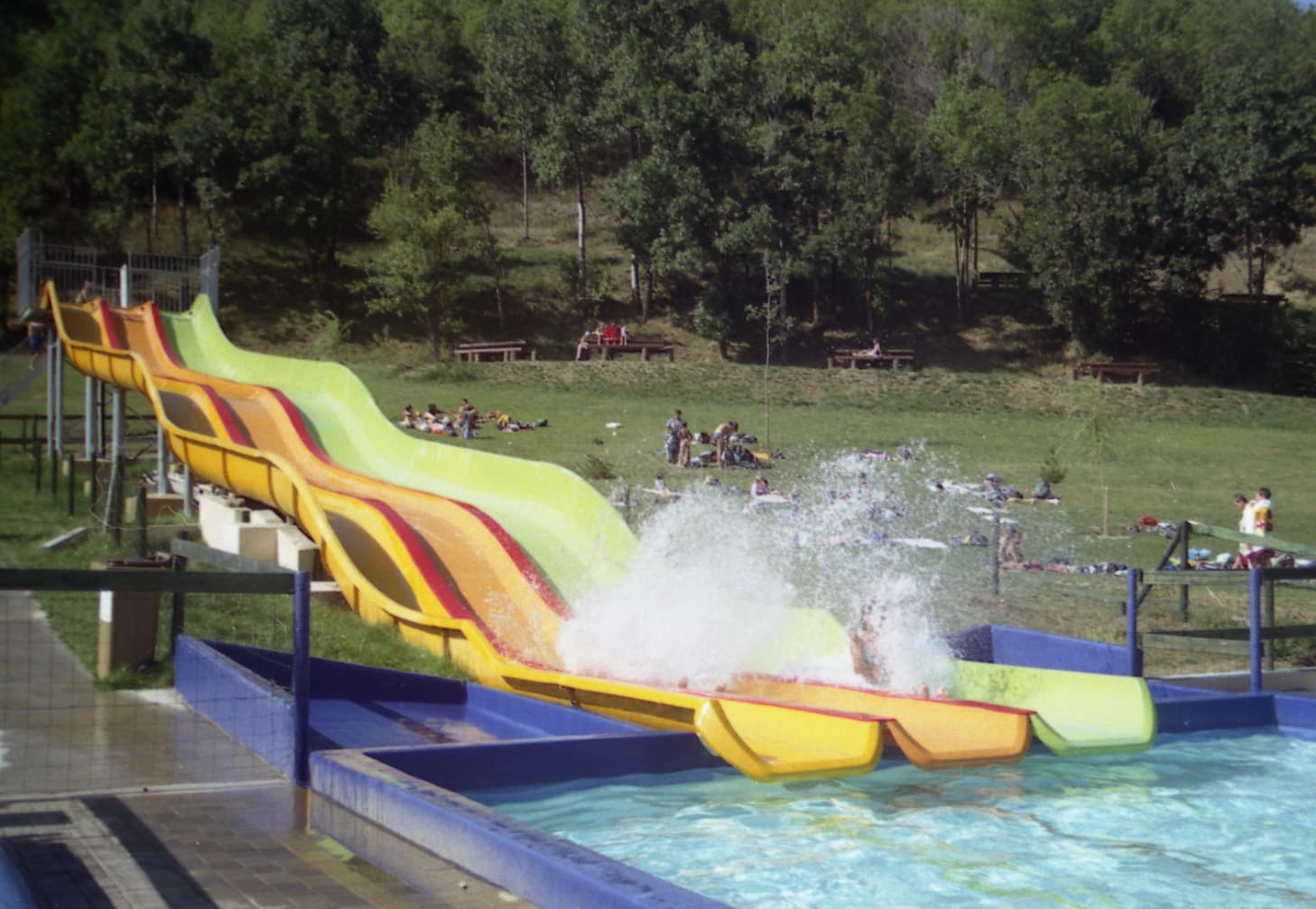 PISCINE ERR - toboggan