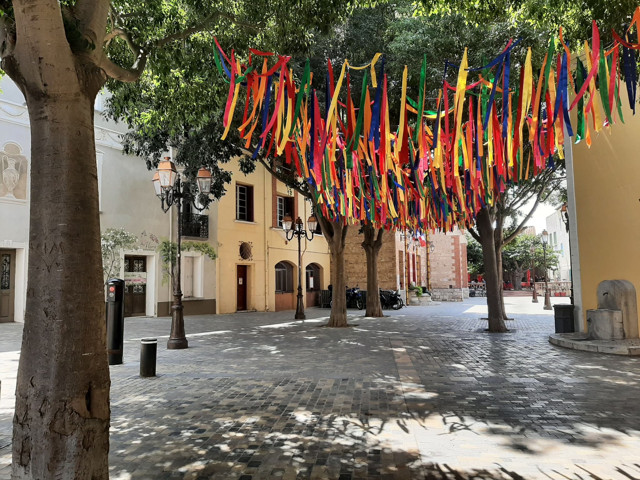 PLACE DU VILLAGE