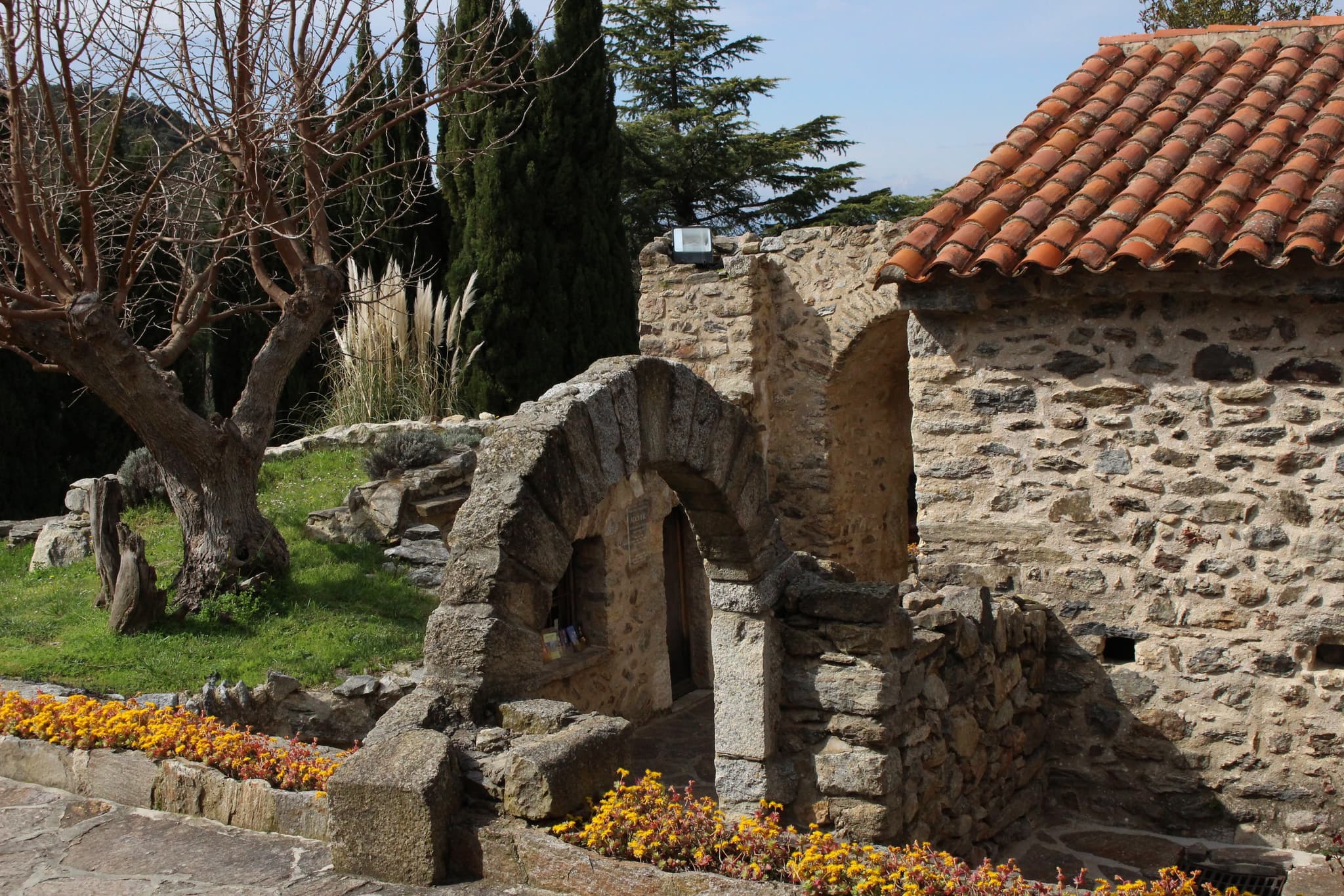 Prieuré Santa Maria del Vilar_2