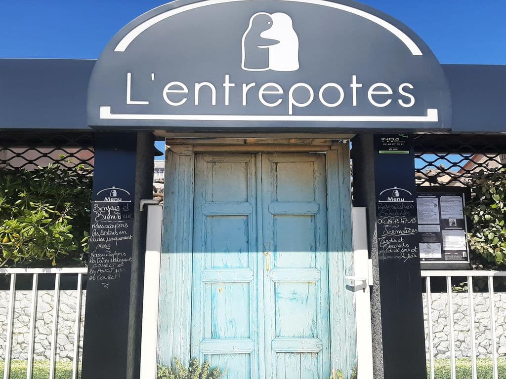 RESTAURANT L'ENTREPOTES